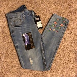 NWT Ranbeeri Jeans